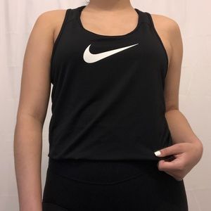 black nike workout tank top